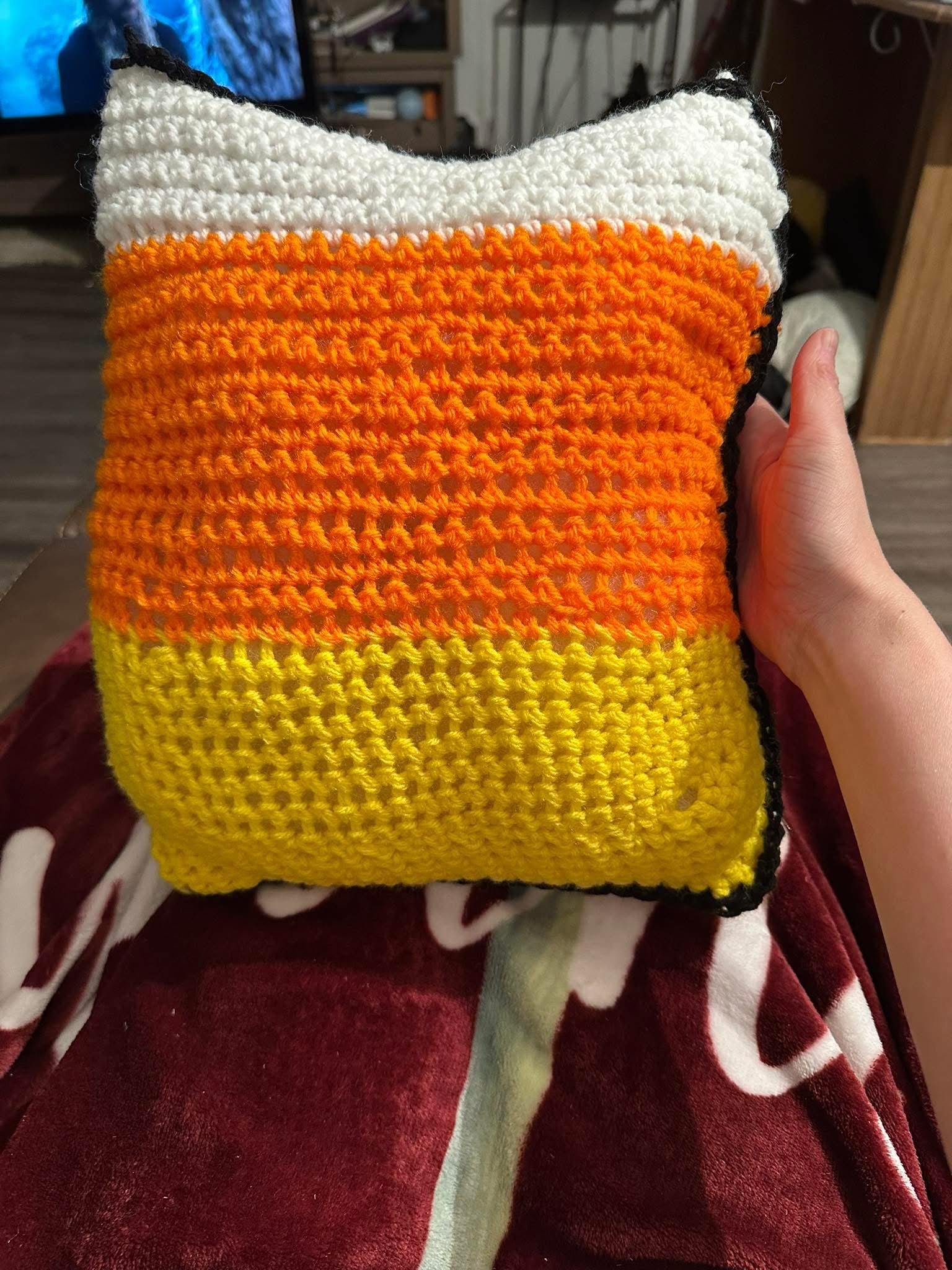 Crochet pillow